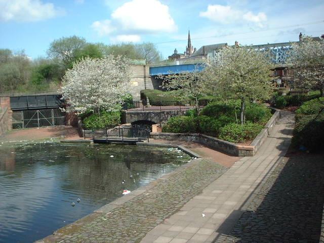 An old photo of the Monkland Canal in Coatbridge