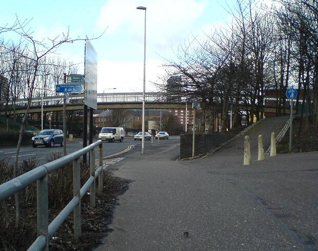 Turn right here, or go straight on if you prefer!